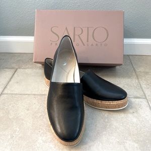Franco Sarto size 9, A-Derek black loafer